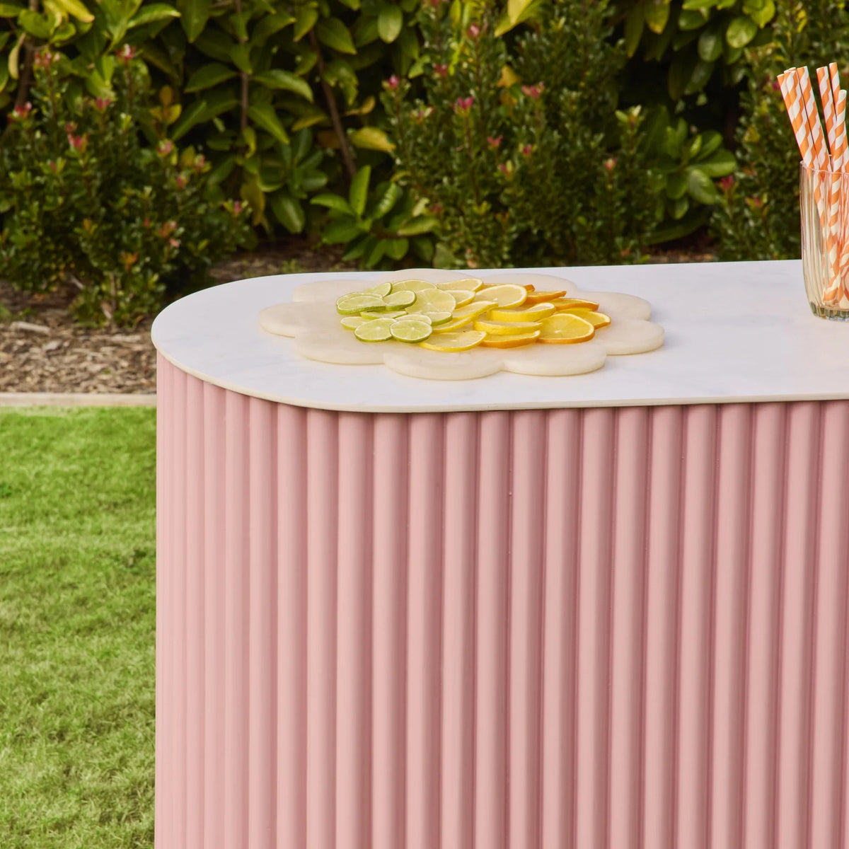 Outdoor Bar Carts & Cabinets