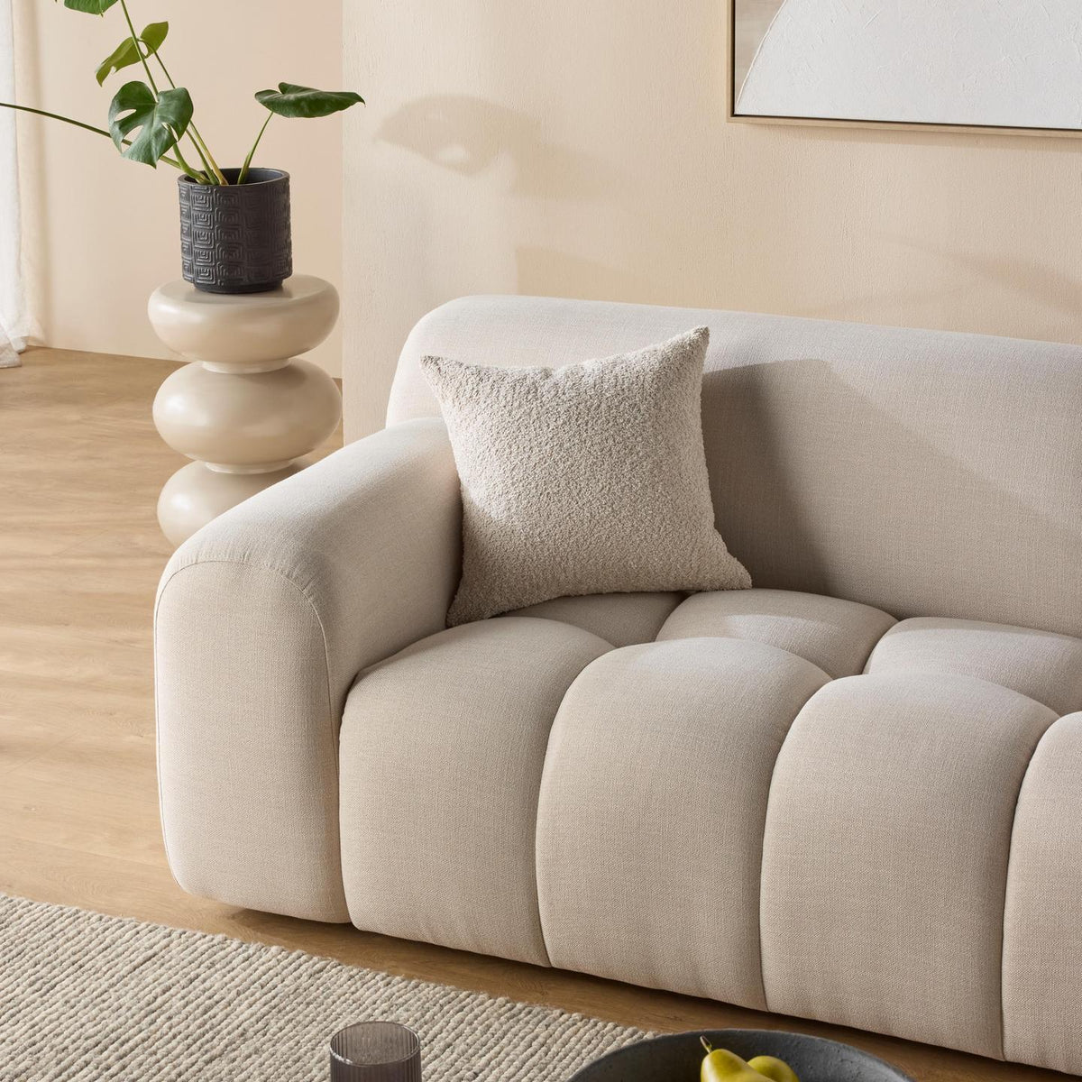 Sofas & Lounges