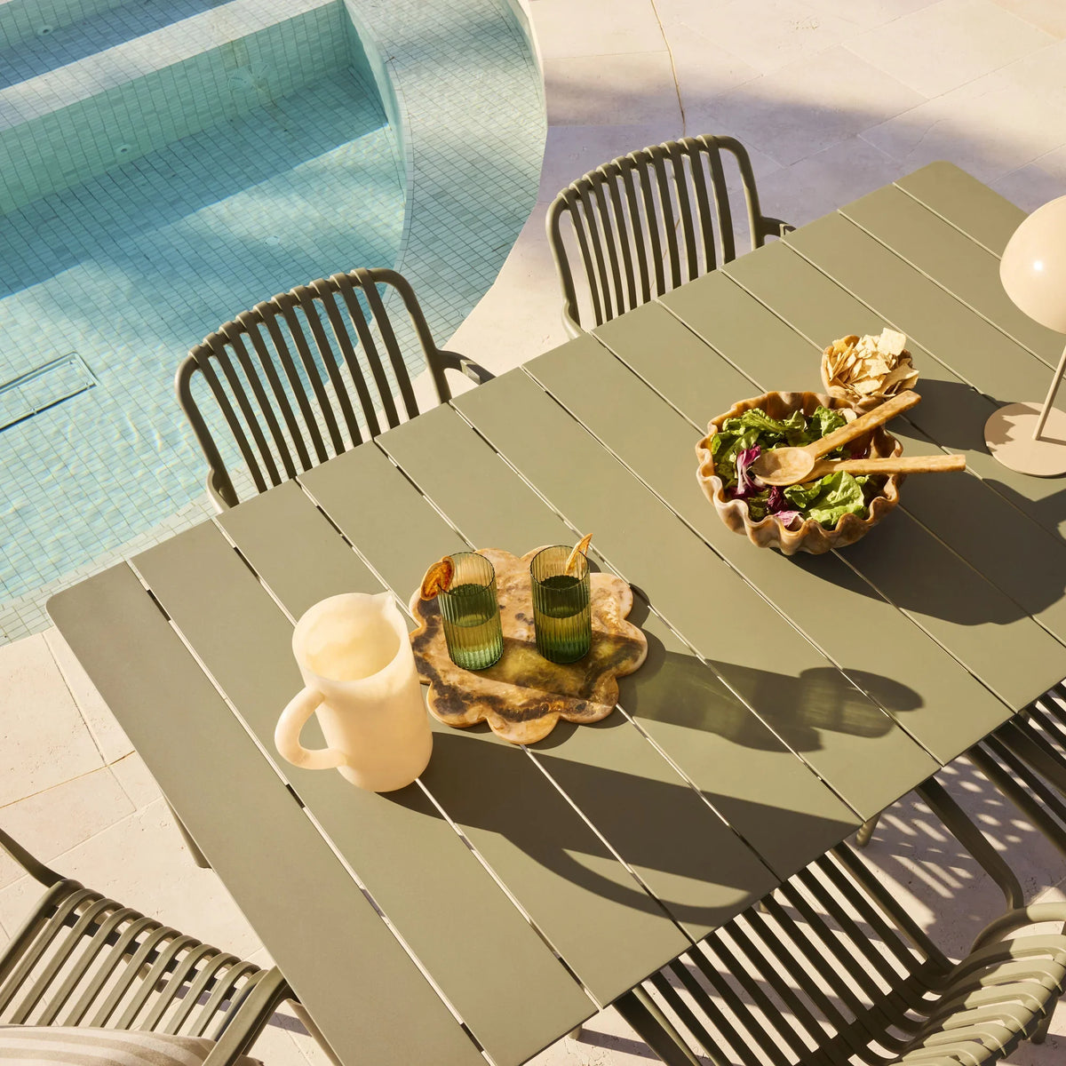 Outdoor Dining Tables