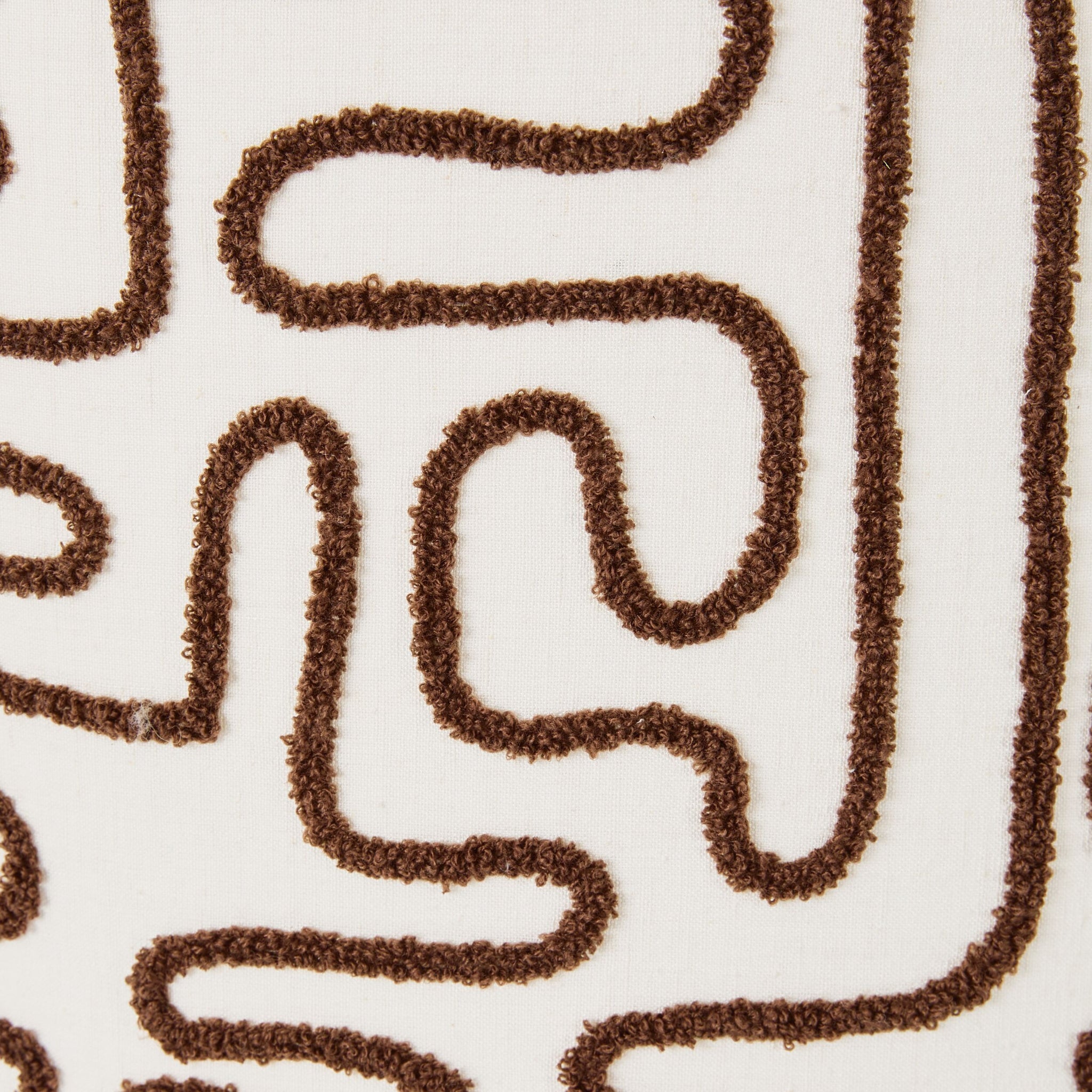 Embroidered Nomad Shade Latte 45cm