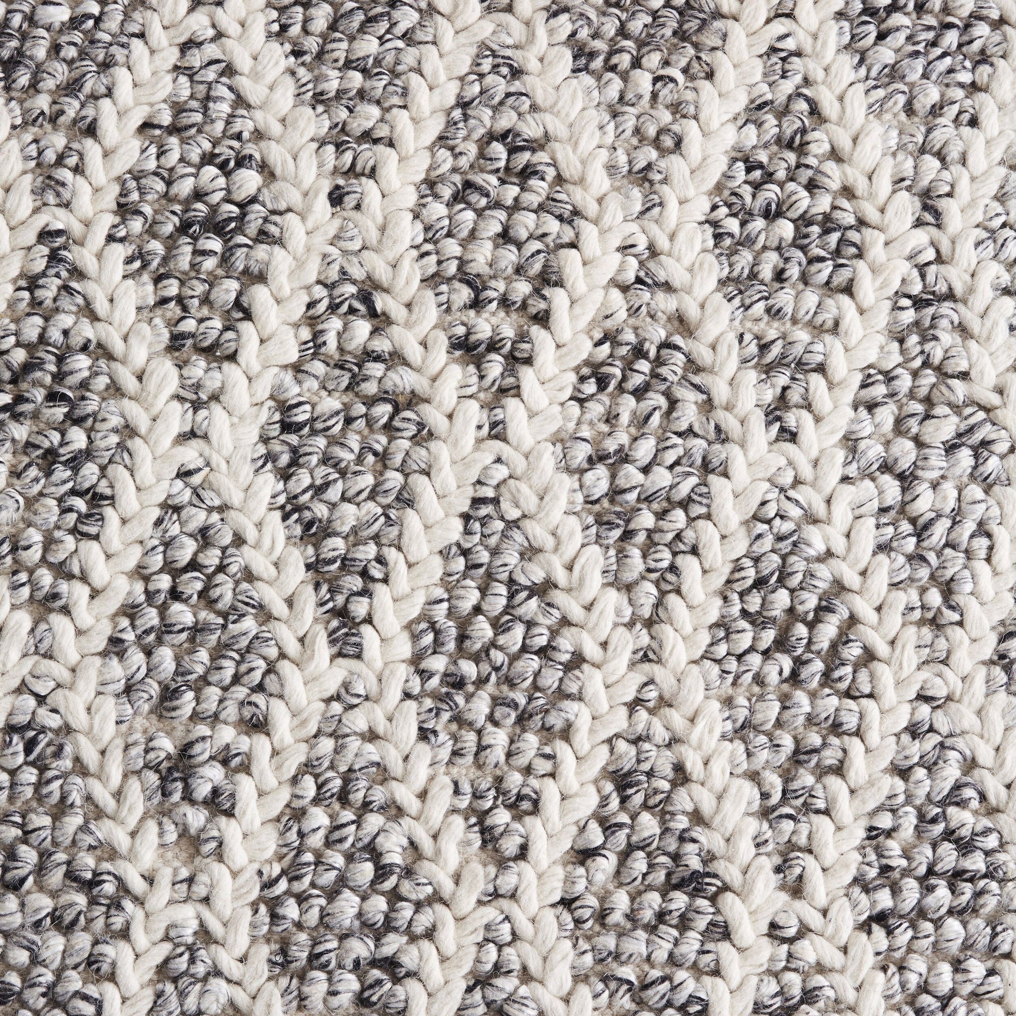 Braided Diamond Hand Woven Grey & Cream Wool Rug 240x150cm