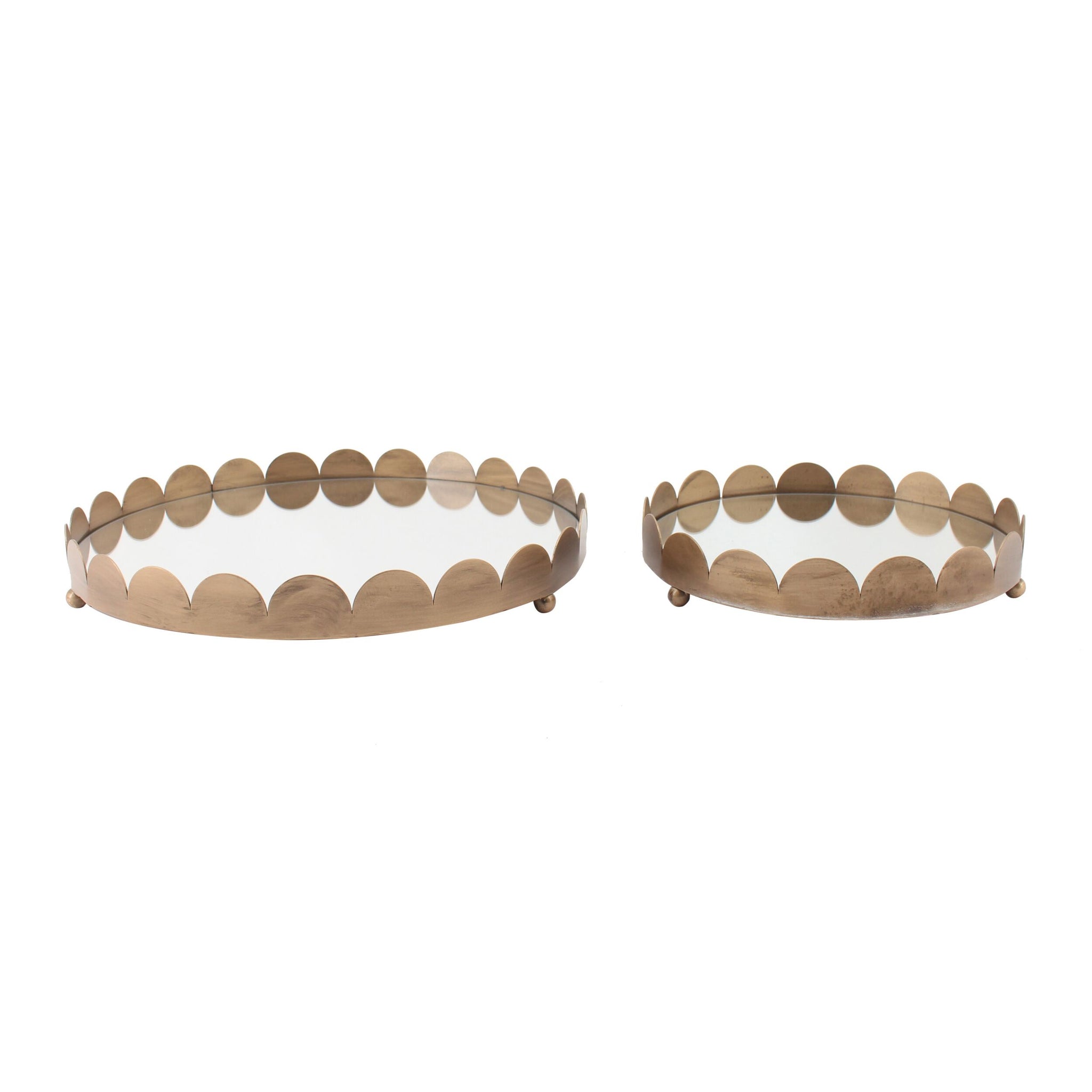 Sari Scalloped Tray 28cm