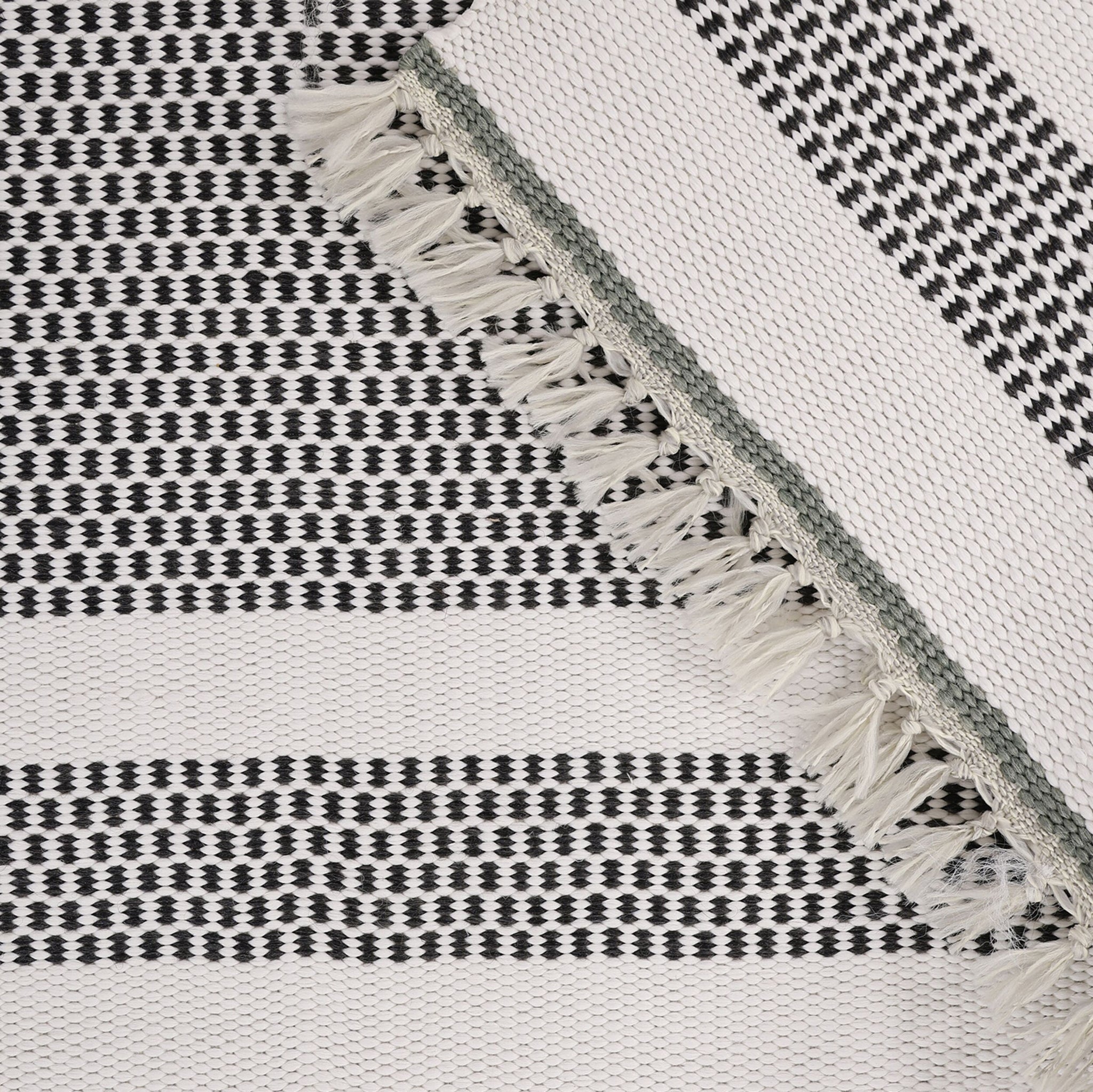 Amalfi Tropic Outdoor Rug Black 150x240cm