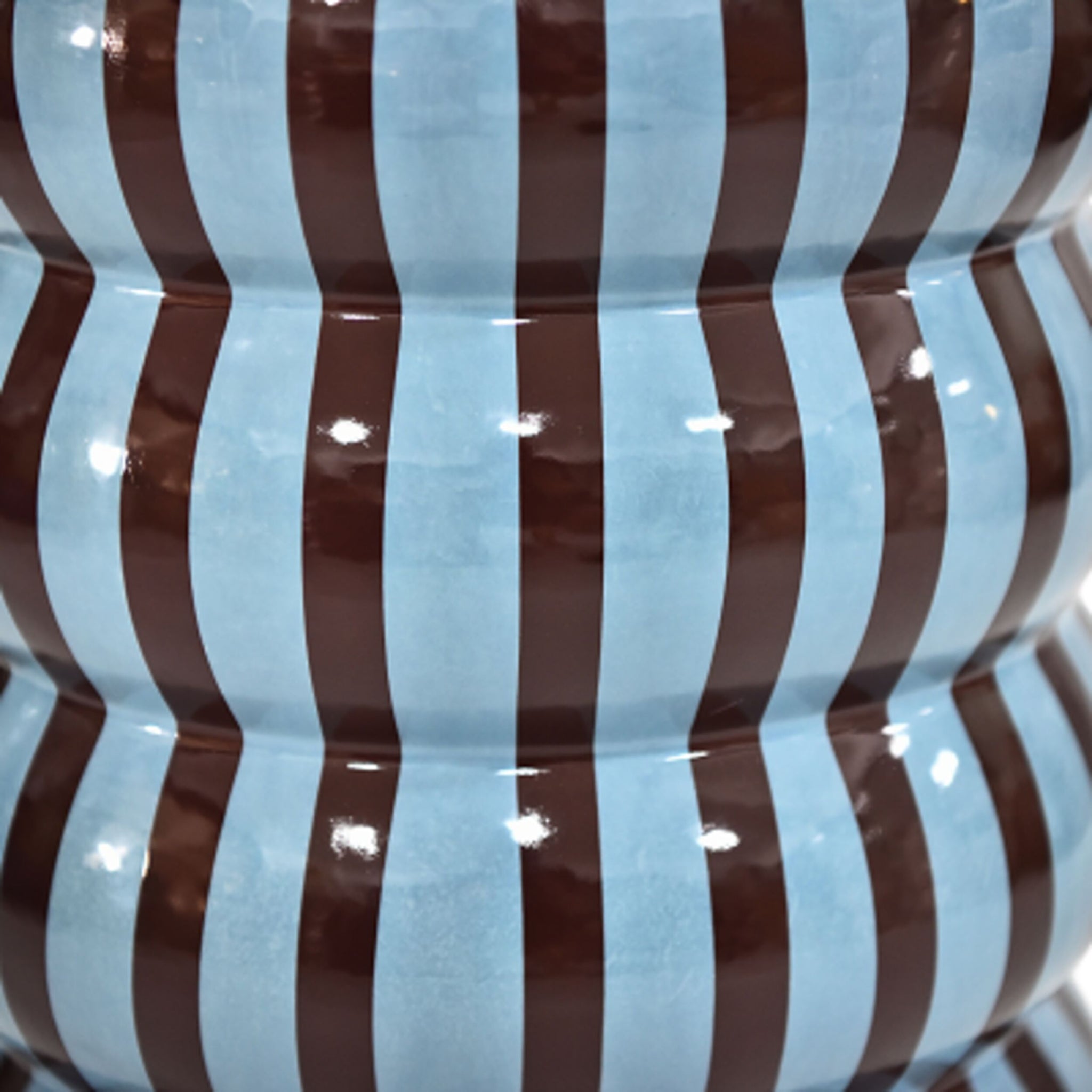 Kiro Curved Stool Dark Cocoa/Pale Blue